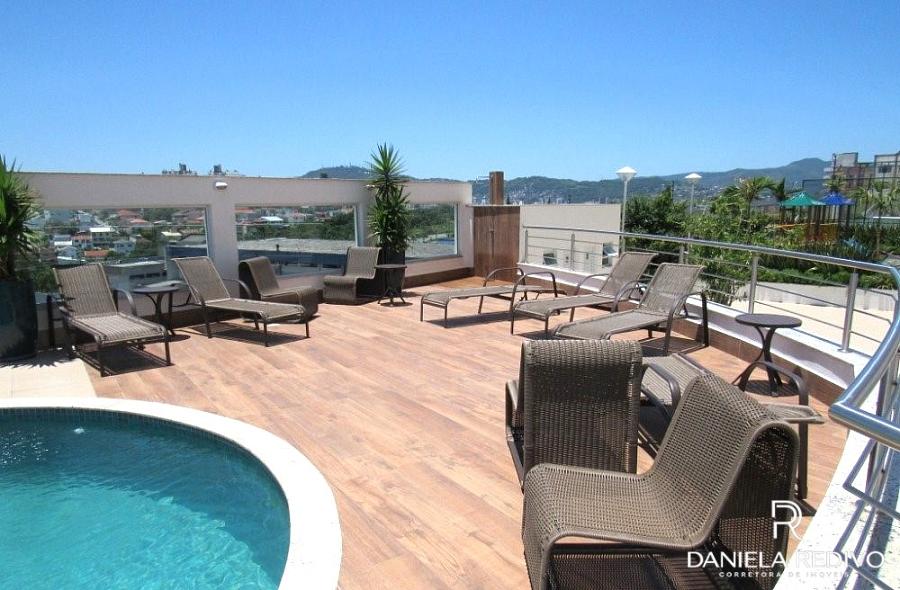 Apartamento � venda | 3 dormit�rios (1 su�te) 2 vagas, Estreito Florian�polis 28