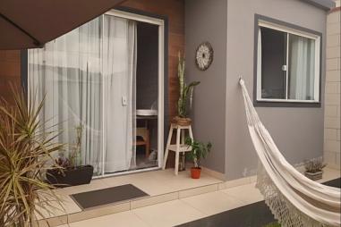 Casa de esquina com 2 dormitórios à venda, 55 m² por R$ 390.000,00 - Santa Regina - Itajaí/SC