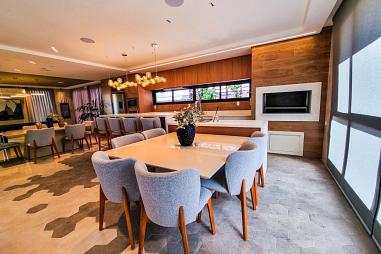 Apartamento com 4 quartos à venda, 132m², 3 banheiros, 3 garagens - Centro - Balneário Camboriú