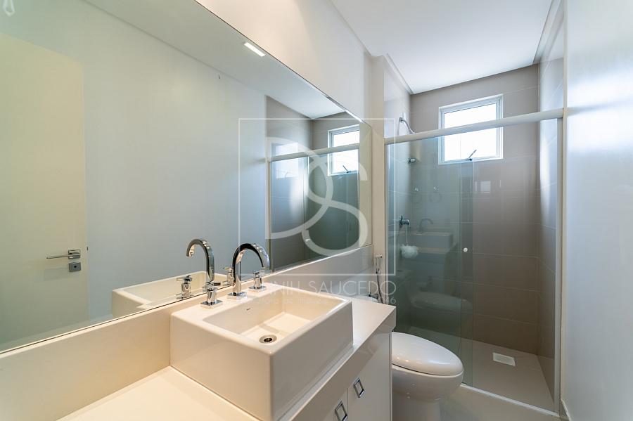 Apartamento Quadra Mar, 3 suítes,  Edifício Cartagena em Balneário Camboriú — foto 7