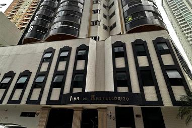 Apartamento Quadra do Mar