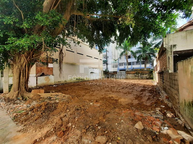 Terreno com frente para ruas 620 e 700 em Balneário Camboriú — foto 3