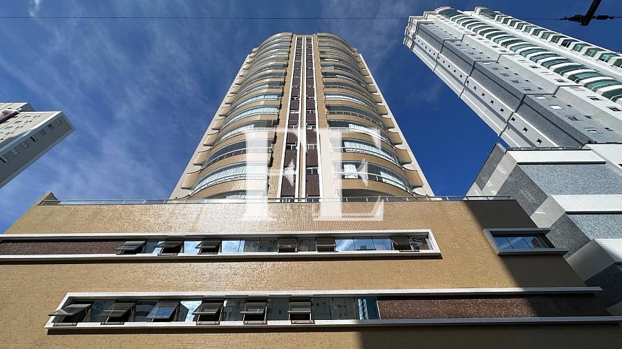 OPORTUNIDADE A VENDA FACE NORTE COM 2 SUÍTES EM BALNÉARIO CAMBORIÚ — foto 35