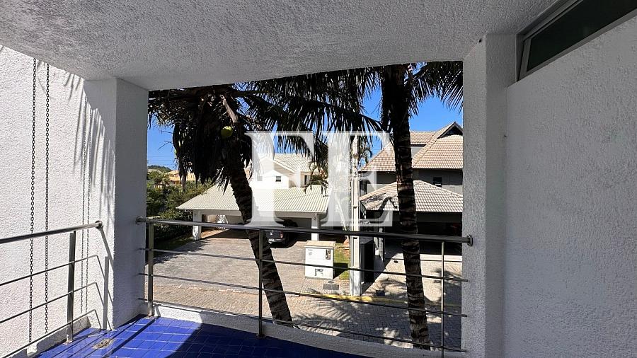 CASA DE PRAIA A VENDA NO CONDOMINIO VIVENDAS DO ATLANTICO EM BALNEÁRIO CAMBORIU — foto 3