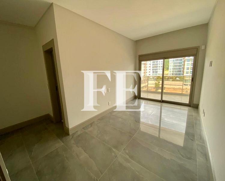 COBERTURA DUPLEX A VENDA QUADRA DO MAR ED BRAVA VILLAGE NA PRAIA BRAVA, COM 231m² PRIVATIVOS, 02 VAGAS DE GARAGEM. — foto 9