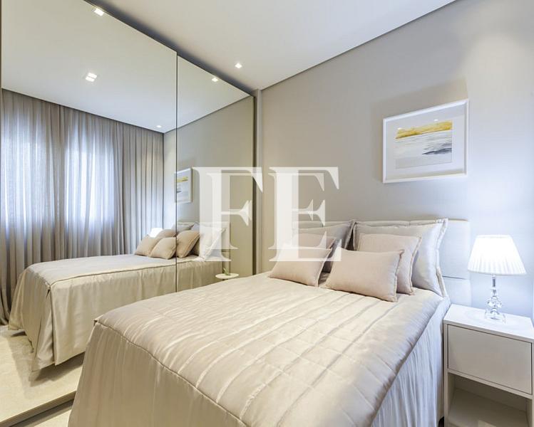 APARTAMENTO A VENDA NO EDIFICIO OCEAN BREEZE NO CENTRO DE BALNEÁRIO CAMBORIÚ MOBILIADO DECORADO E EQUIPADO COM LAZER COMPLETO — foto 3