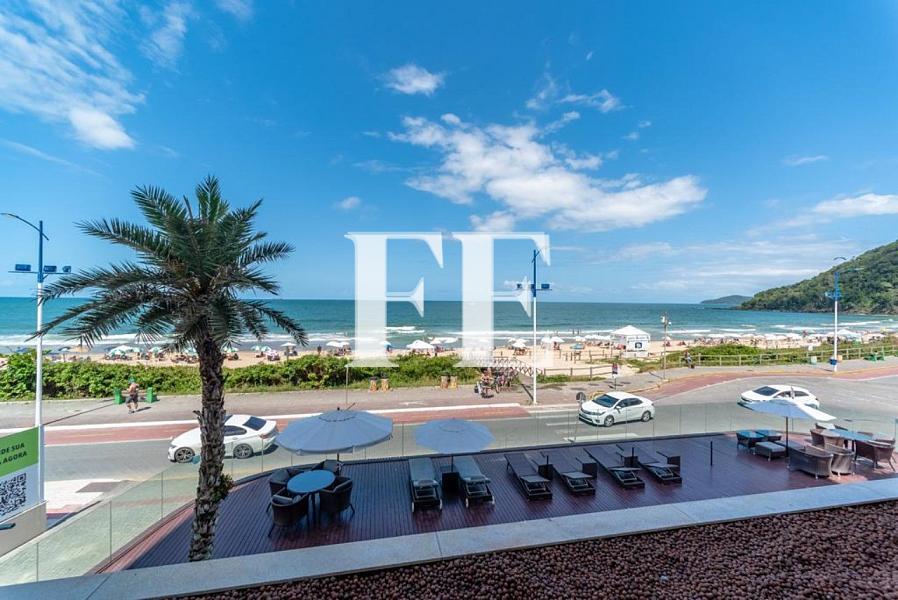 APARTAMENTO FRENTE MAR NO EDIFÍCIO QUINTAS DO ARPOADOR NA PRAIA BRAVA 04 SUÍTES 02 VAGAS LAZER COMPLETO — foto 2