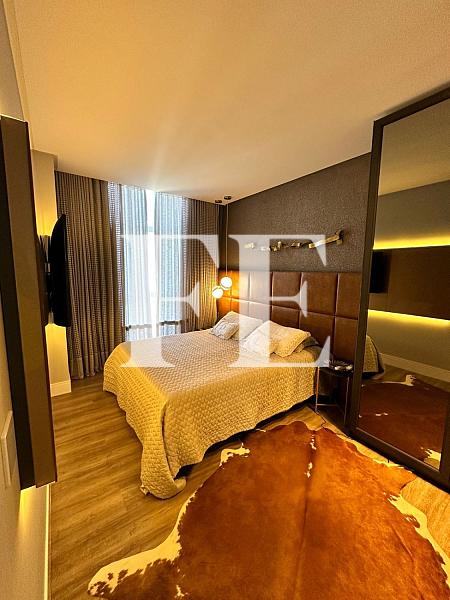 APARTAMENTO À VENDA NA PRAIA BRAVA NO EDIFÍCIO BRAVA ARTS 03 SUÍTES MOBILIADO — foto 11