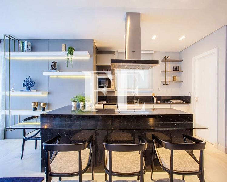 APARTAMENTO A VENDA NO EDIFICO OCEAN BREEZE FINAMENTE MOBILIADO SENDO 1 APARTAMENTO POR ANDAR COM VISTA MAR — foto 10