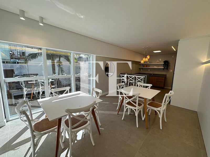 APARTAMENTO  A VENDA NO EDIFICIO GRANADA NO CENTRO DE BALNEÁRIO CAMBORIU DE 2 SUITES E 2 VAGAS — foto 6