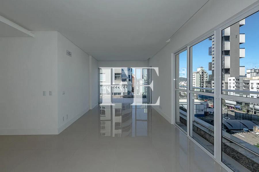 APARTAMENTO A VENDA NO EDIFÍCIO SALVATORE TIPO GARDEN DIFERENCIADO — foto 12