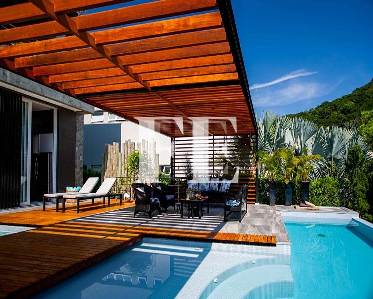 A MAIOR E MAIS LUXUOSA CASA EM CONDOMÍNIO FECHADO EM BALNEÁRIO CAMBORIÚ - PÉ NA AREIA — foto 18