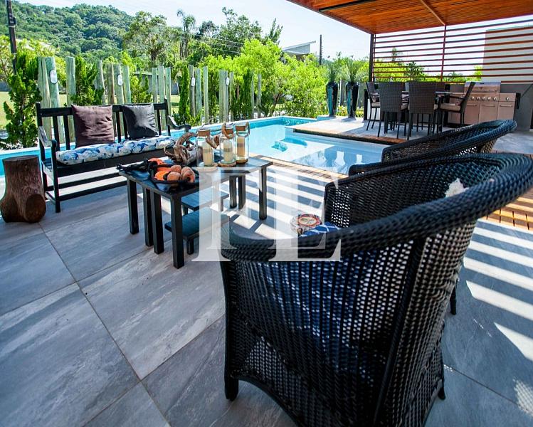 A MAIOR E MAIS LUXUOSA CASA EM CONDOMÍNIO FECHADO EM BALNEÁRIO CAMBORIÚ - PÉ NA AREIA — foto 16