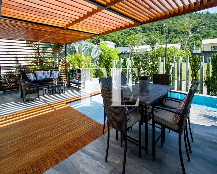 A MAIOR E MAIS LUXUOSA CASA EM CONDOMÍNIO FECHADO EM BALNEÁRIO CAMBORIÚ - PÉ NA AREIA — foto 19