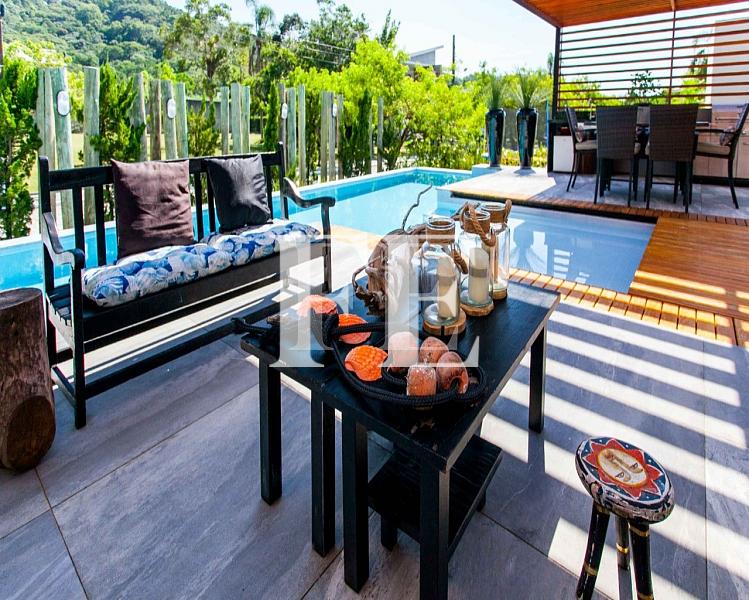 A MAIOR E MAIS LUXUOSA CASA EM CONDOMÍNIO FECHADO EM BALNEÁRIO CAMBORIÚ - PÉ NA AREIA — foto 17