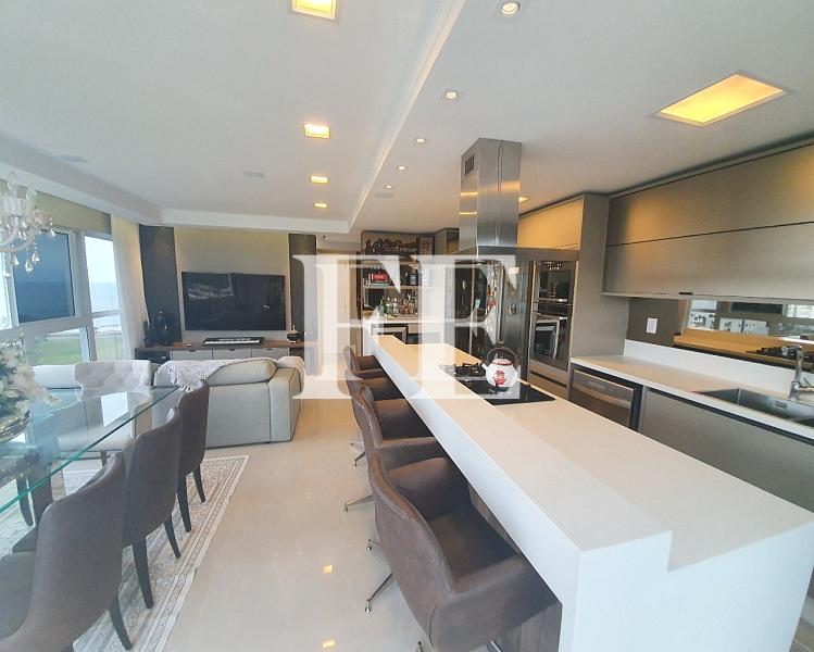 COBERTURA A VENDA NO EDIFÍCIO COSTÃO DA BRAVA NA PRAIA BRAVA/SC — foto 47