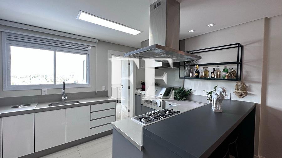 APARTAMENTO DIFERENCIADO A VENDA NO PHOENIX TOWER FINAMENTE MOBILIADA COM JACUZZI — foto 7