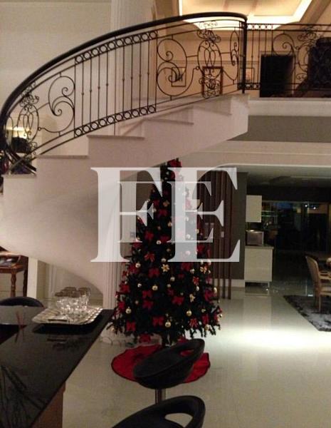 CASA LUXUOSA ESTILO NEOCLÁSSICO LOCALIZADA NO CONDOMÍNIO FECHADO PRAIA BRAVA HORIZONTAL — foto 6