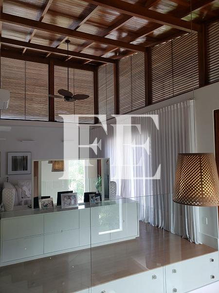 CASA MODERNA A VENDA - 3 SUÍTES COM CLOSET - PISCINA E ÁREA GOURMET - 4 VAGAS - CONDOMINIO FECHADO - PRAIA BRAVA ITAJAÍ — foto 14