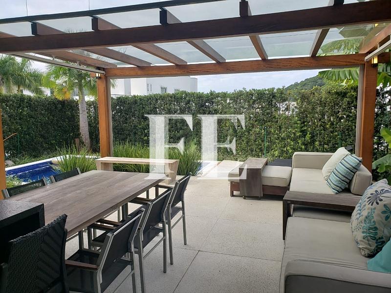 CASA MODERNA A VENDA - 3 SUÍTES COM CLOSET - PISCINA E ÁREA GOURMET - 4 VAGAS - CONDOMINIO FECHADO - PRAIA BRAVA ITAJAÍ — foto 31