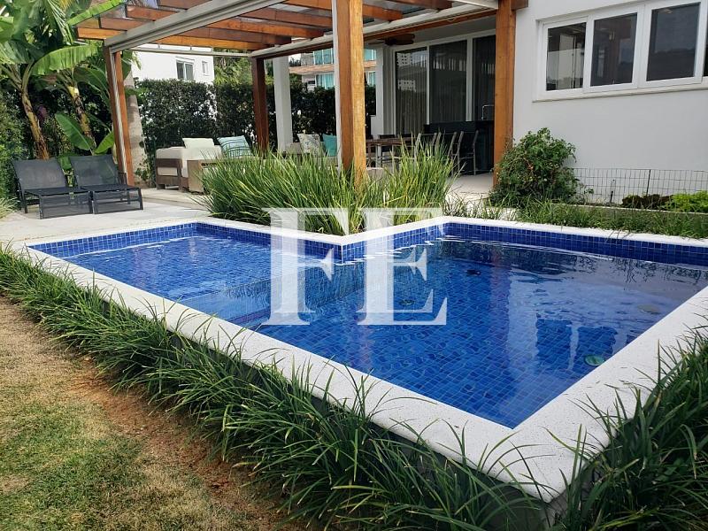 CASA MODERNA A VENDA - 3 SUÍTES COM CLOSET - PISCINA E ÁREA GOURMET - 4 VAGAS - CONDOMINIO FECHADO - PRAIA BRAVA ITAJAÍ — foto 29