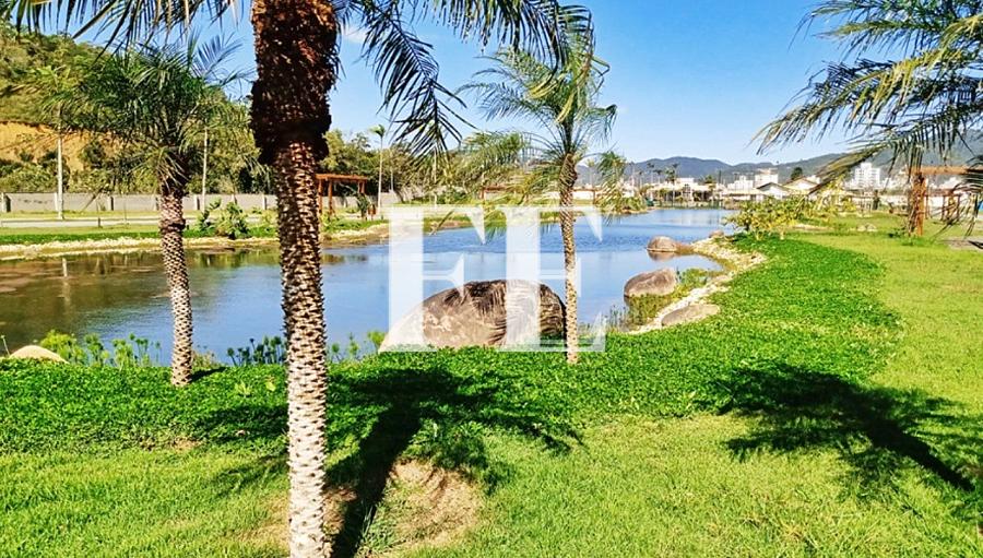 TERRENO A VENDA NO CONDOMINIO PARQUE DO LAGO EM CAMBORIÚ — foto 5