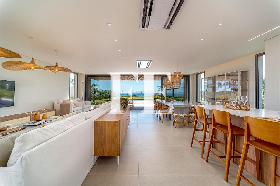 DE FRENTE PRO MAR NA PRAIA DO ESTALEIRO MOBILIADA E DECORADA COM 5 QUARTOS E PISCINA TERRENO COM 1385M² — foto 8