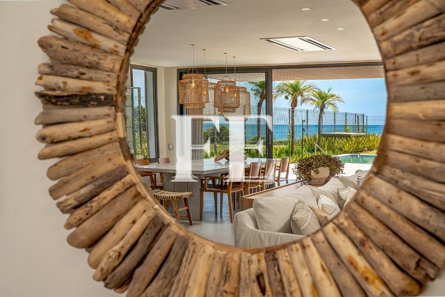 DE FRENTE PRO MAR NA PRAIA DO ESTALEIRO MOBILIADA E DECORADA COM 5 QUARTOS E PISCINA TERRENO COM 1385M² — foto 40