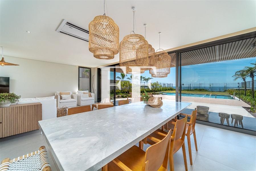 DE FRENTE PRO MAR NA PRAIA DO ESTALEIRO MOBILIADA E DECORADA COM 5 QUARTOS E PISCINA TERRENO COM 1385M² — foto 18