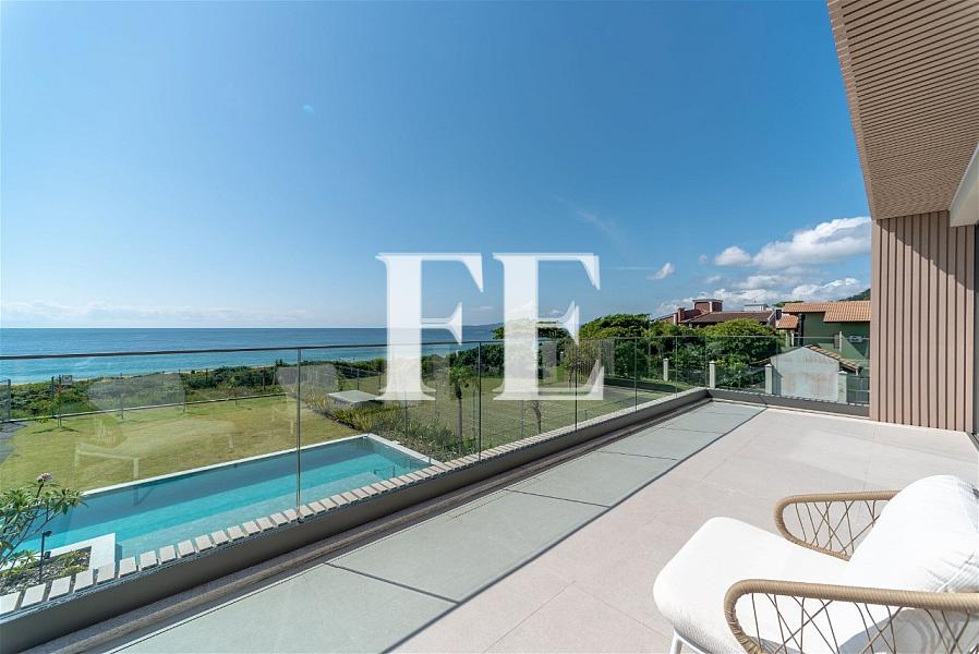 DE FRENTE PRO MAR NA PRAIA DO ESTALEIRO MOBILIADA E DECORADA COM 5 QUARTOS E PISCINA TERRENO COM 1385M² — foto 32
