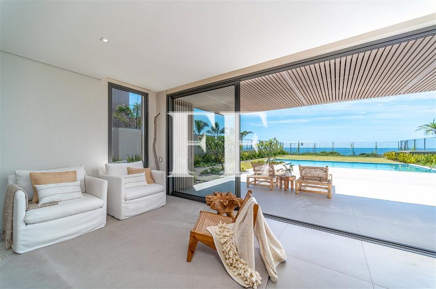 DE FRENTE PRO MAR NA PRAIA DO ESTALEIRO MOBILIADA E DECORADA COM 5 QUARTOS E PISCINA TERRENO COM 1385M² — foto 7