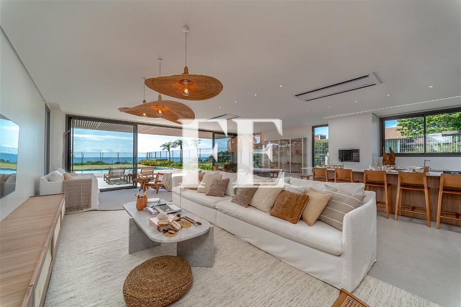 DE FRENTE PRO MAR NA PRAIA DO ESTALEIRO MOBILIADA E DECORADA COM 5 QUARTOS E PISCINA TERRENO COM 1385M² — foto 29