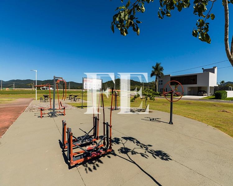 TERRENO A VENDA NO CONDOMÍNIO CALENDÔNIA COM BOA LOCALIZAÇÃO — foto 5