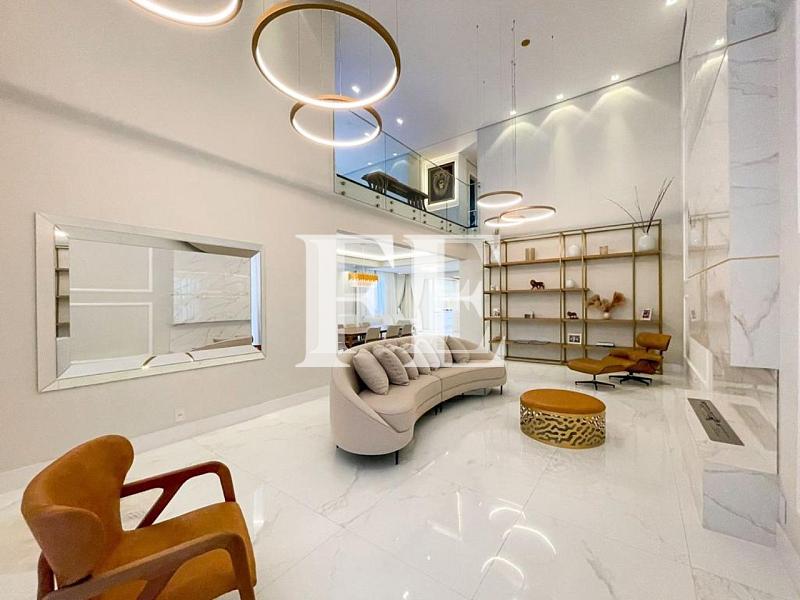 CASA A VENDA NO CONDOMINIO DO GOLF A POUCOS MINUTOS DE BALNEÁRIO CAMBORIÚ COM 4 SUÍTES FINAMENTE MOBILIADA E DECORADA E PISCINA — foto 25