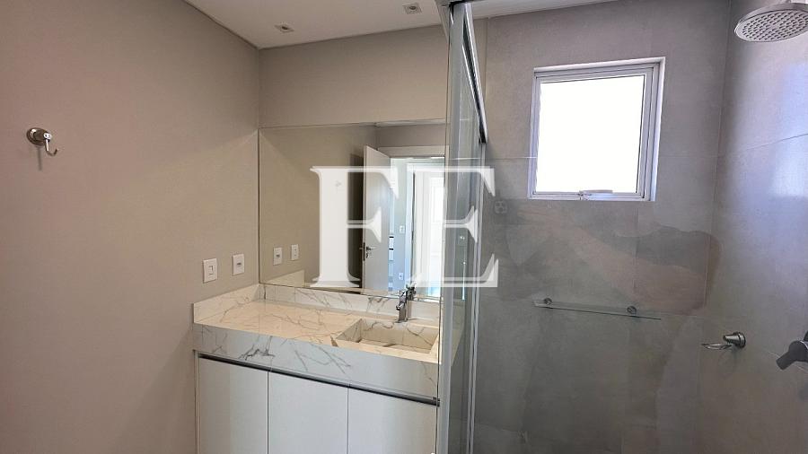 COBERTURA DUPLEX A VENDA SEMI MOBILIADA EM BALNEÁRIO CAMBORIÚ BEM CENTRAL EM REGIÃO EXCELENTE COM LINDA VISTA DO MAR — foto 19