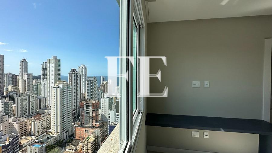 COBERTURA DUPLEX A VENDA SEMI MOBILIADA EM BALNEÁRIO CAMBORIÚ BEM CENTRAL EM REGIÃO EXCELENTE COM LINDA VISTA DO MAR — foto 10