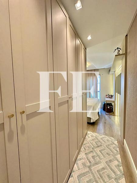 APARTAMENTO MOBILIADO E DECORADO COM 3 SUÍTES E 2 VAGAS DE GARAGEM COM ÓTIMA LOCALIZAÇÃO - PREDIO NOVO COM LAZER COMPLETO EM BALNEÁRIO CAMBORIÚ — foto 9