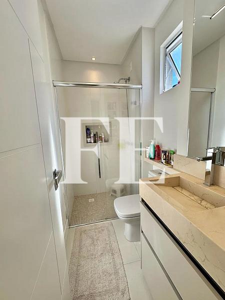 APARTAMENTO MOBILIADO E DECORADO COM 3 SUÍTES E 2 VAGAS DE GARAGEM COM ÓTIMA LOCALIZAÇÃO - PREDIO NOVO COM LAZER COMPLETO EM BALNEÁRIO CAMBORIÚ — foto 21