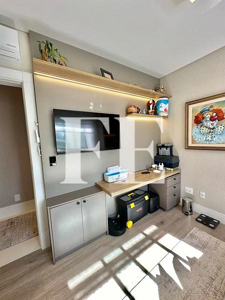 APARTAMENTO MOBILIADO E DECORADO COM 3 SUÍTES E 2 VAGAS DE GARAGEM COM ÓTIMA LOCALIZAÇÃO - PREDIO NOVO COM LAZER COMPLETO EM BALNEÁRIO CAMBORIÚ — foto 18