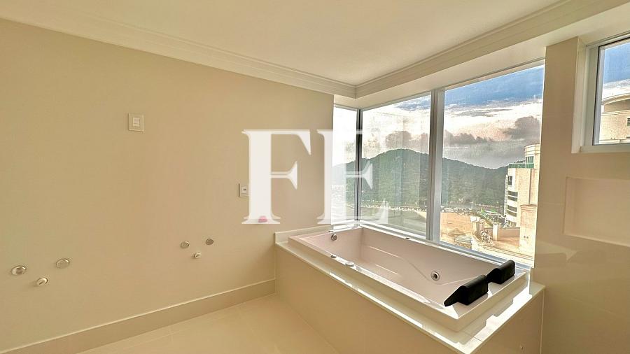 APARTAMENTO A VENDA NO EDIFICIO ONE TOWER FRENTE MAR EM ANDAR 17 — foto 7