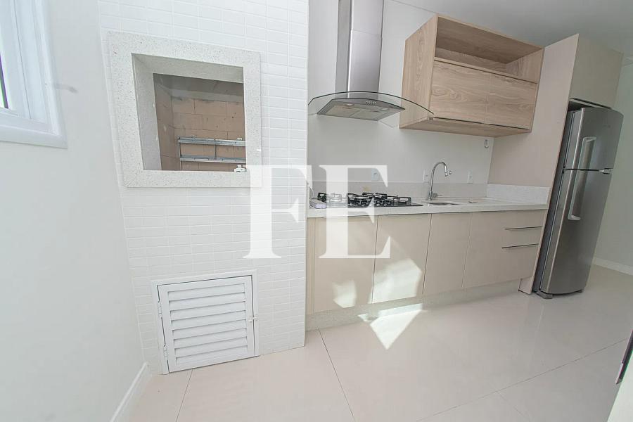 APARTAMENTO  A VENDA NO ED. TORRE ESMERALDA EM BALNEÁRIO CAMBORIÚ FINAMENTE MOBILIADO E DECORADO — foto 6