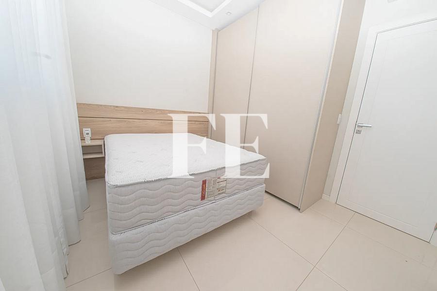 APARTAMENTO  A VENDA NO ED. TORRE ESMERALDA EM BALNEÁRIO CAMBORIÚ FINAMENTE MOBILIADO E DECORADO — foto 12