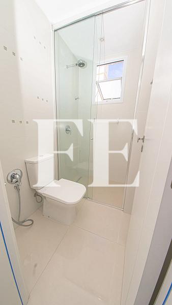 APARTAMENTO  A VENDA NO ED. TORRE ESMERALDA EM BALNEÁRIO CAMBORIÚ FINAMENTE MOBILIADO E DECORADO — foto 15