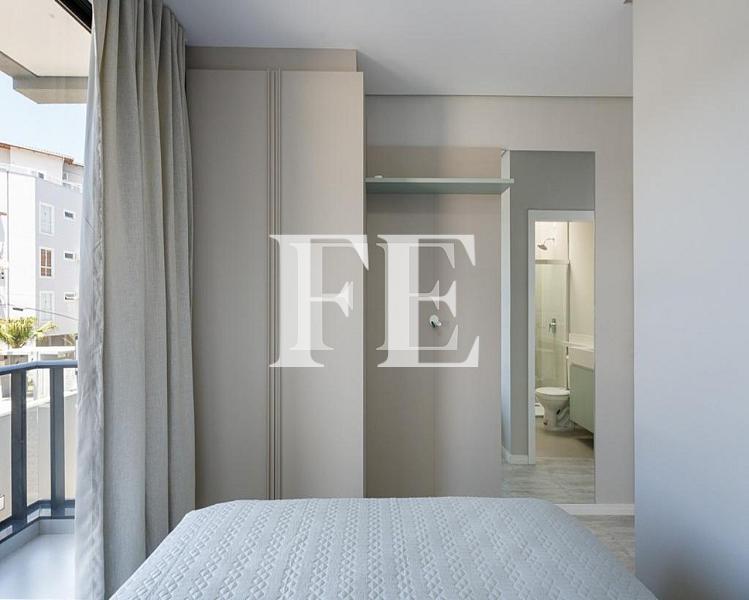 CASA TRIPLEX DE ESQUINA COM TERRENO E PISCINA PROXIMO A PRAIA DE CANTO GRANDE EM BOMBINHAS — foto 16