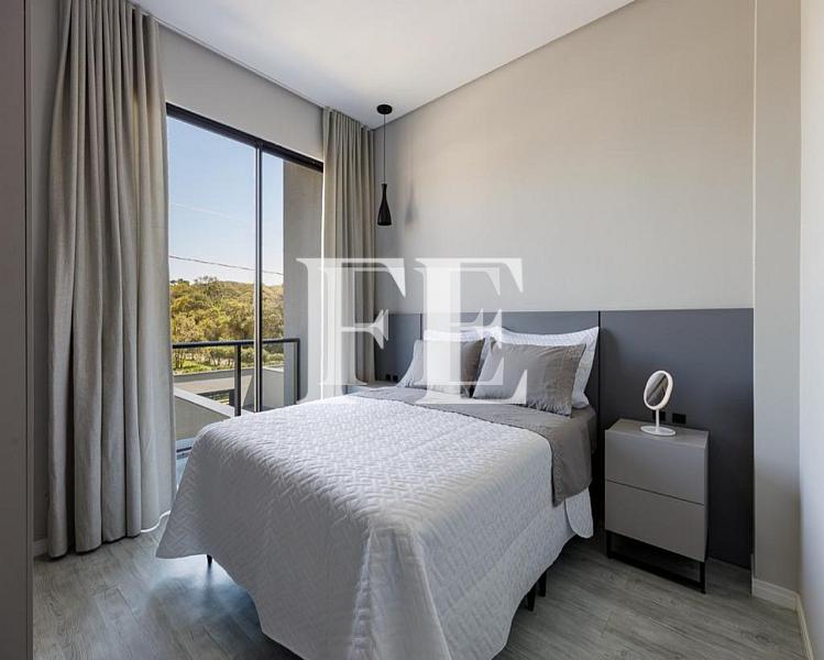 CASA TRIPLEX DE ESQUINA COM TERRENO E PISCINA PROXIMO A PRAIA DE CANTO GRANDE EM BOMBINHAS — foto 11