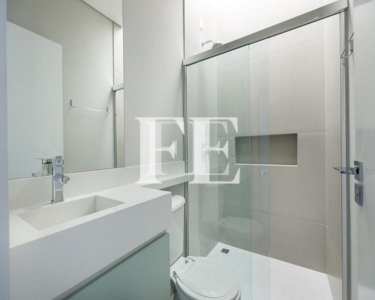 CASA TRIPLEX DE ESQUINA COM TERRENO E PISCINA PROXIMO A PRAIA DE CANTO GRANDE EM BOMBINHAS — foto 17