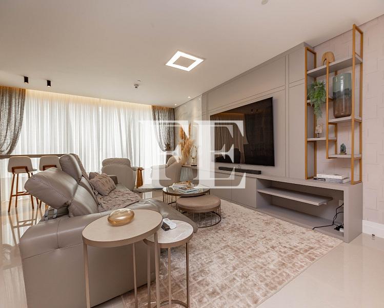 APARTAMENTO A VENDA EM UM DOS MAIS ALTOS EDIFICIOS DE BALNEÁRIO CAMBORIÚ O INFINITY COAST NA BARRA NORTE EM BALNEÁRIO CAMBORIÚ FINAMENTE MOBILIADO E D — foto 3