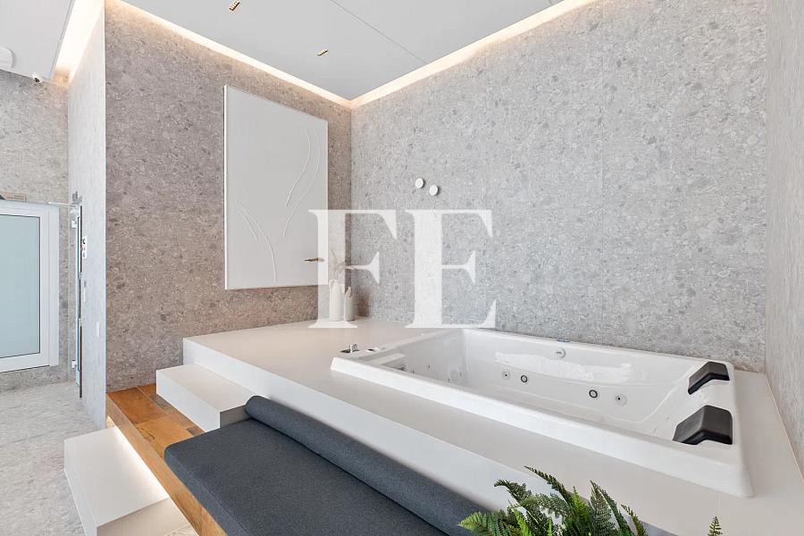 APARTAMENTO A VENDA NO EDIFICIO SKYLINE NA BARRA NORTE PRONTO PRA MORAR ANDAR ALTO — foto 43