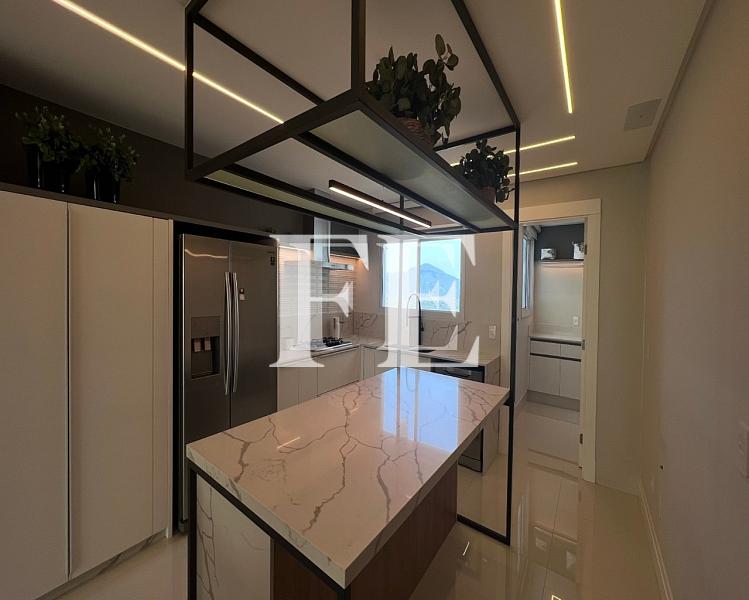 APARTAMENTO ANDAR ALTO A VENDA NO PHOENIX TOWER FINAMENTE MOBILIADO E DECORADO — foto 6