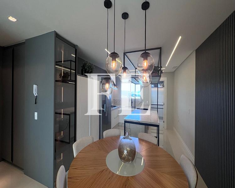 APARTAMENTO ANDAR ALTO A VENDA NO PHOENIX TOWER FINAMENTE MOBILIADO E DECORADO — foto 4